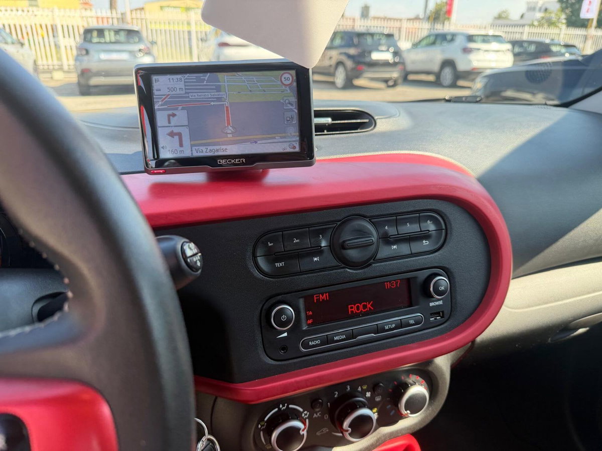 Renault Twingo SCe Zen (13)