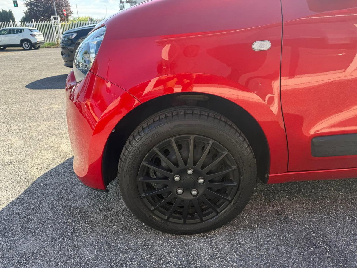 Renault Twingo SCe Zen (8)