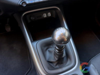 Jeep Avenger 1.2 turbo Summit fwd 100cv (12)