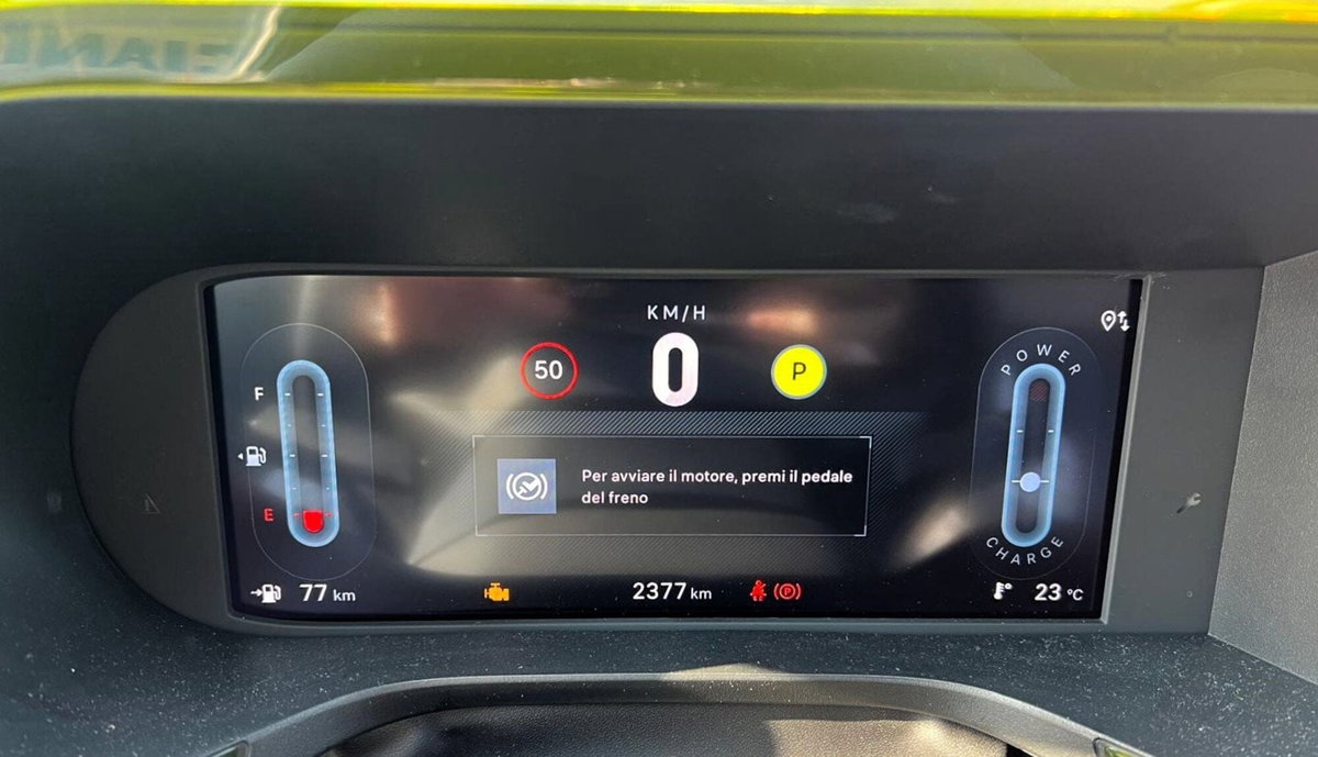 Fiat Grande Panda 1.2 hybrid La Prima 110cv edct (11)