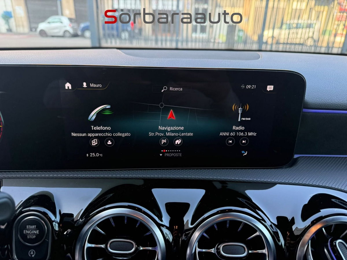 Mercedes-Benz Classe A 180 Premium (17)