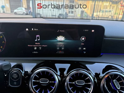Mercedes-Benz Classe A 180 Premium (18)