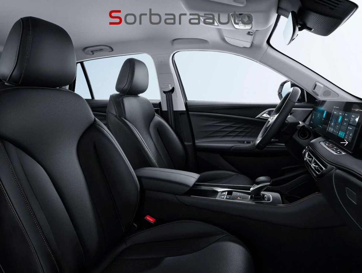 Mg HS 1.5 Luxury auto (2)