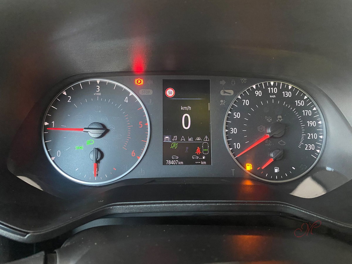 Renault Clio Blue dCi 100 CV 5 porte Business (13)
