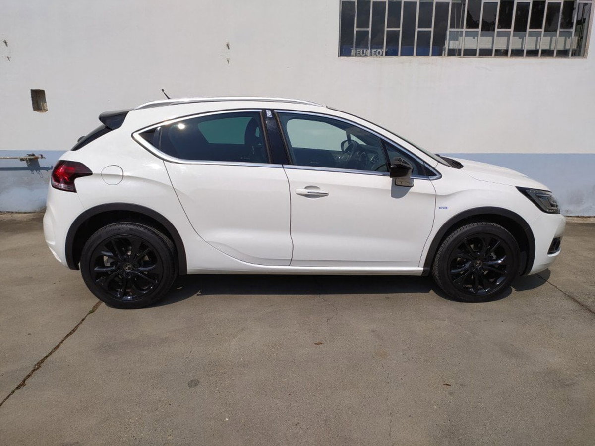 Ds DS 4 DS 4 Crossback BlueHDi 120 S&S Sport Chic