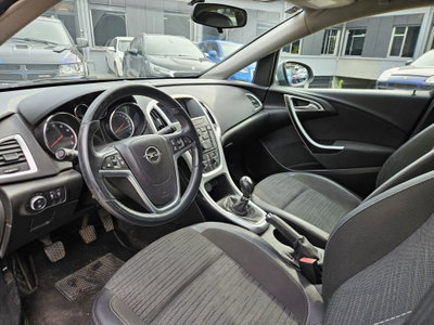 Opel Astra 1.4 Turbo 120CV 5 porte Cosmo (6)