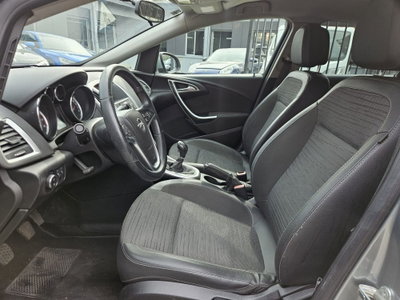 Opel Astra 1.4 Turbo 120CV 5 porte Cosmo (7)
