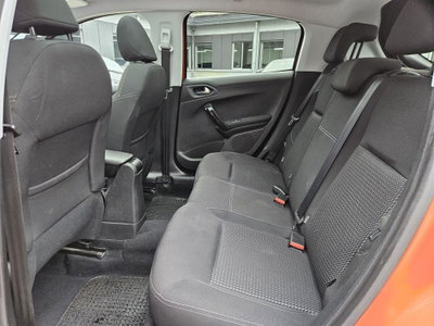 Peugeot 208 82 5p. GPL Allure (11)