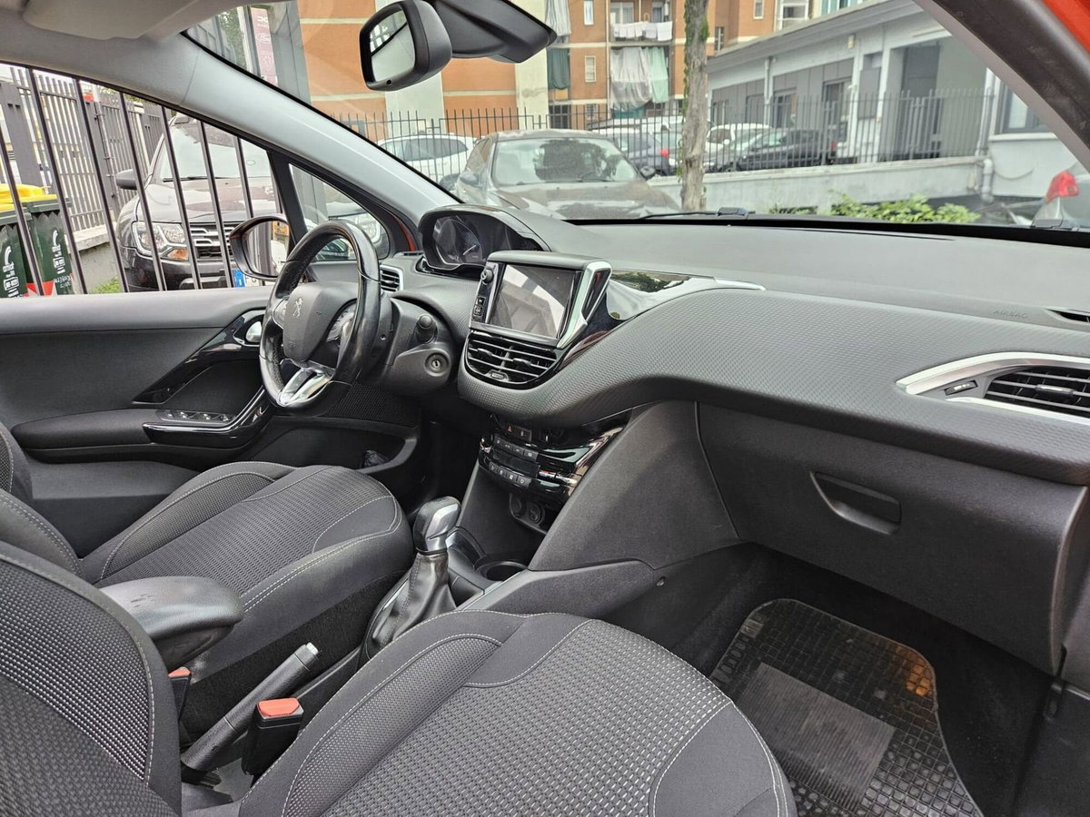 Peugeot 208 82 5p. GPL Allure (17)