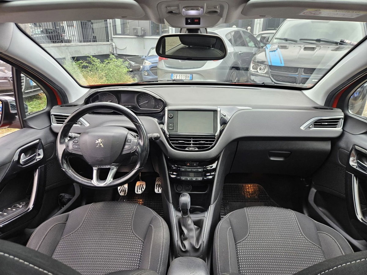 Peugeot 208 82 5p. GPL Allure (9)