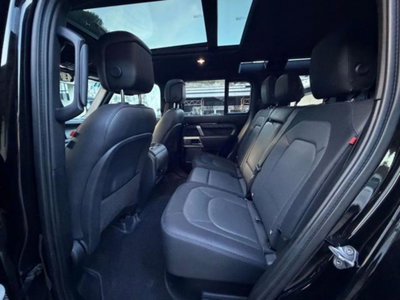 Land Rover Defender 110 3.0D I6 300 CV AWD Auto X-Dynamic HSE (11)