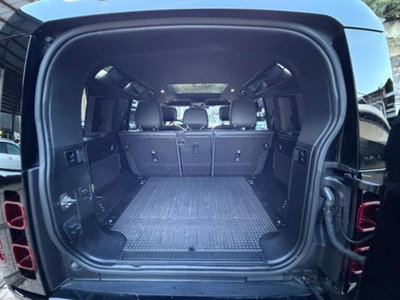 Land Rover Defender 110 3.0D I6 300 CV AWD Auto X-Dynamic HSE (17)
