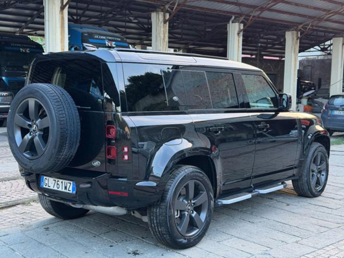 Land Rover Defender 110 3.0D I6 300 CV AWD Auto X-Dynamic HSE (7)