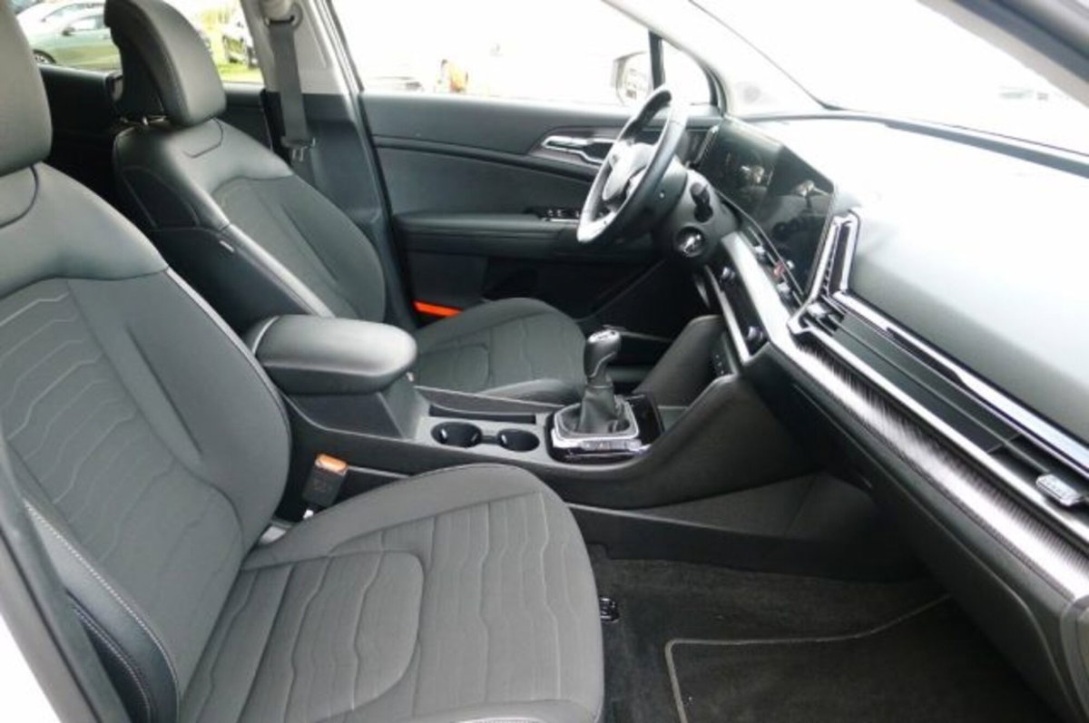 Kia Sportage 1.6 tgdi mhev Style 160cv mt (7)