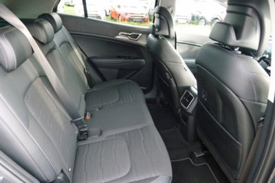 Kia Sportage 1.6 tgdi mhev Style 160cv mt (8)