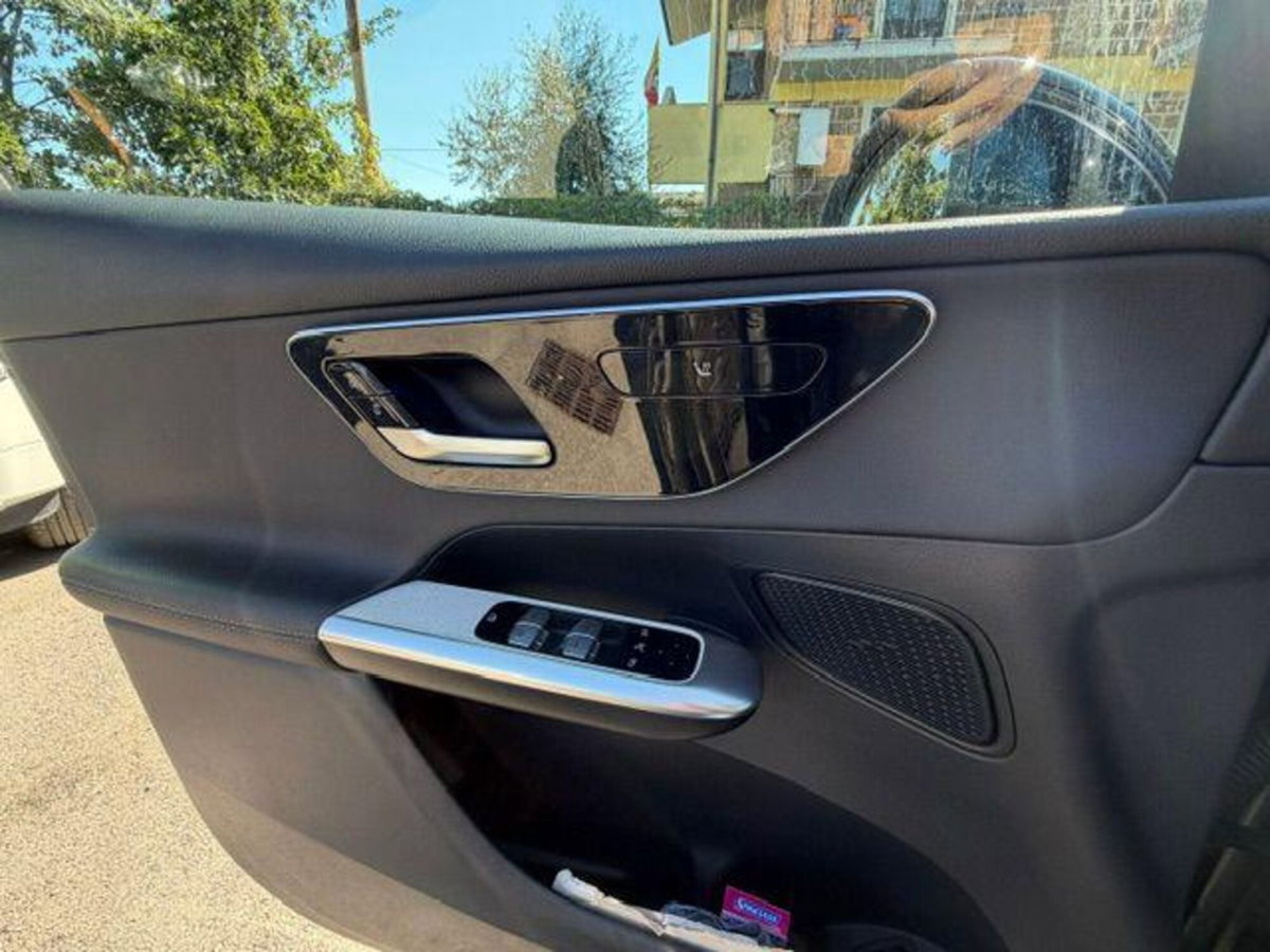 Mercedes-Benz GLC 220 d 4Matic Mild Hybrid AMG Premium Plus (15)
