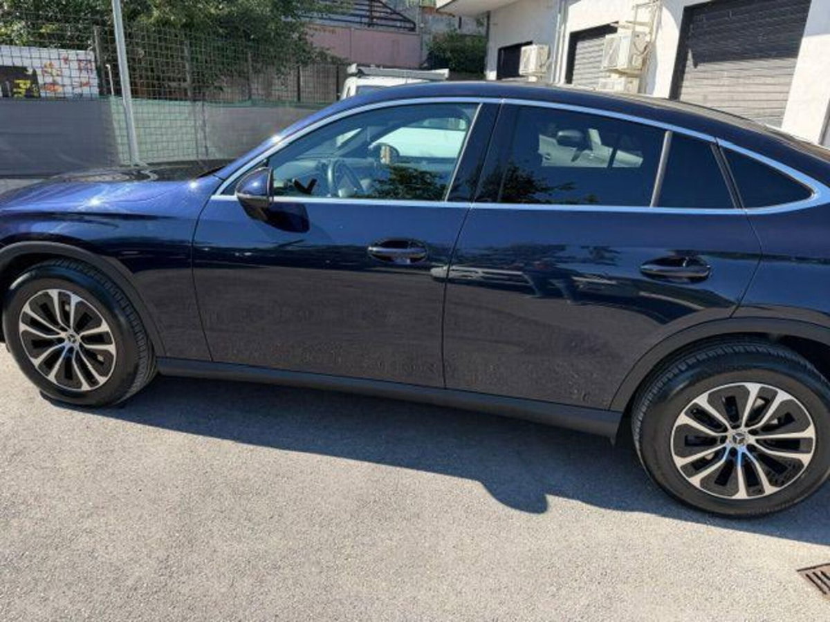 Mercedes-Benz GLC 220 d 4Matic Mild Hybrid AMG Premium Plus (8)