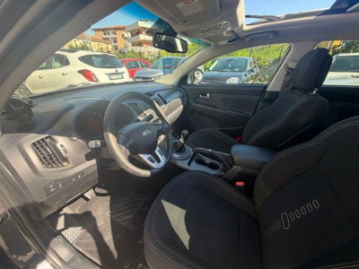 Kia Sportage 1.7 CRDI VGT 2WD Class (9)