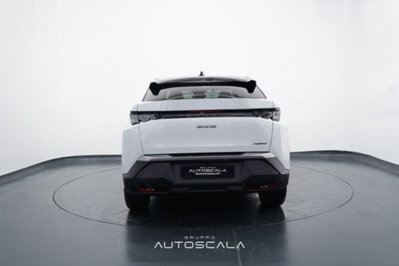 Peugeot 3008 1.2 hybrid GT 145cv e-dcs6 (5)
