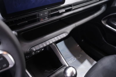 Jeep Avenger 1.2 turbo Altitude fwd 100cv (13)