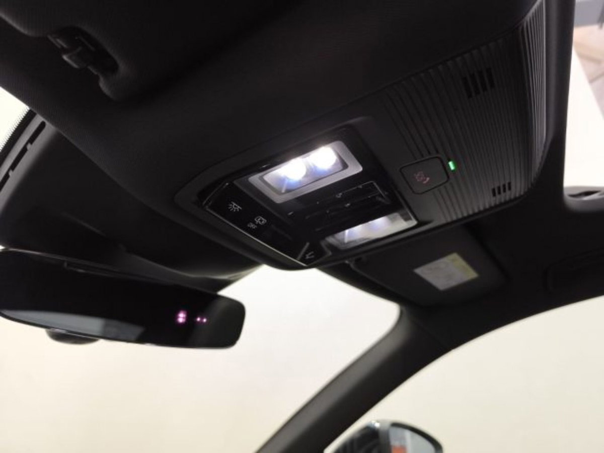Audi Q3 Sportback 35 TDI quattro S tronic S line edition (17)