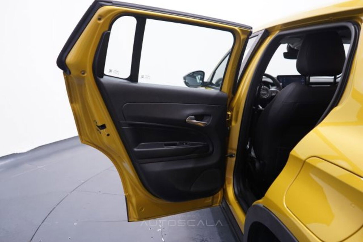 Jeep Avenger 1.2 turbo Altitude fwd 100cv (20)