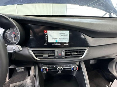 Alfa Romeo Giulia 2.2 Turbodiesel 150 CV AT8 Super (18)