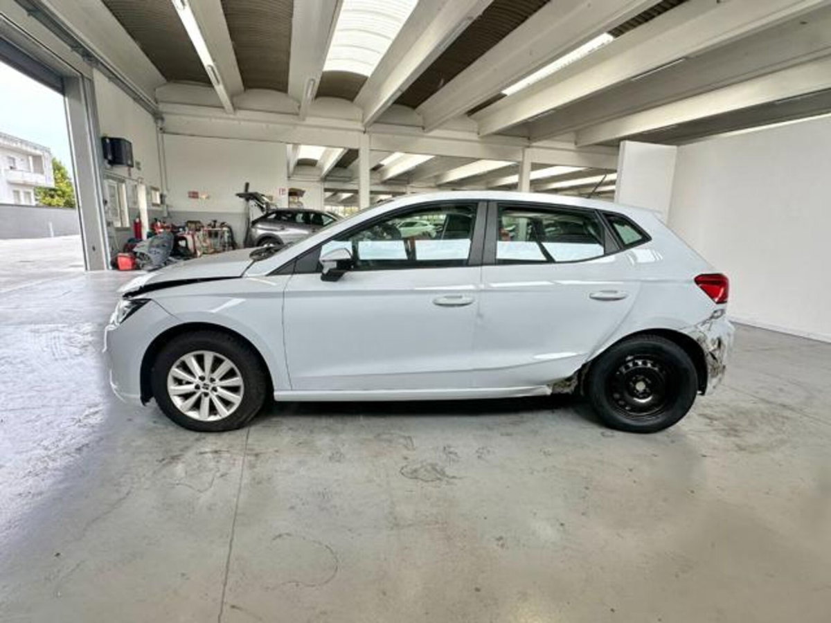 SEAT Ibiza 1.0 mpi Style 80cv (4)