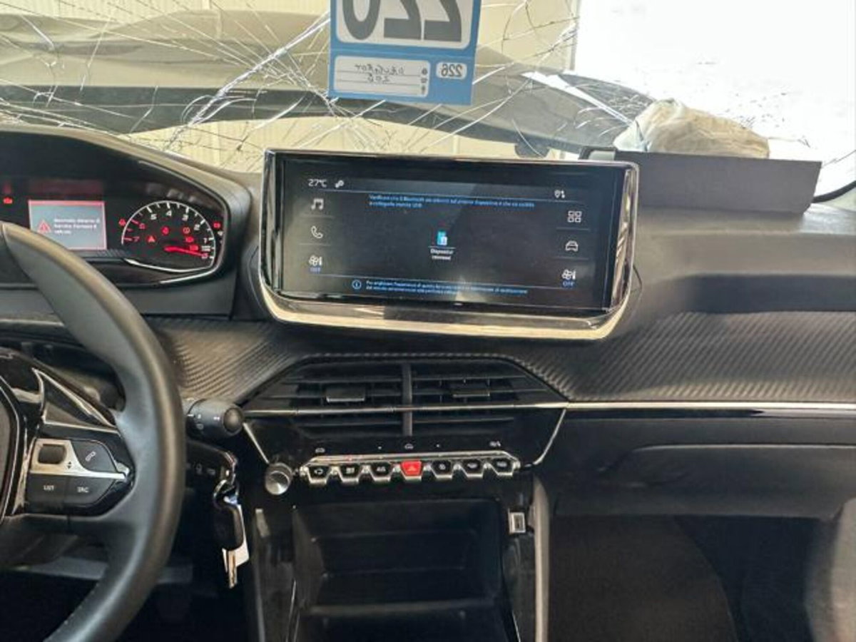 Peugeot 208 1.2 puretech Active s&s 75cv (16)