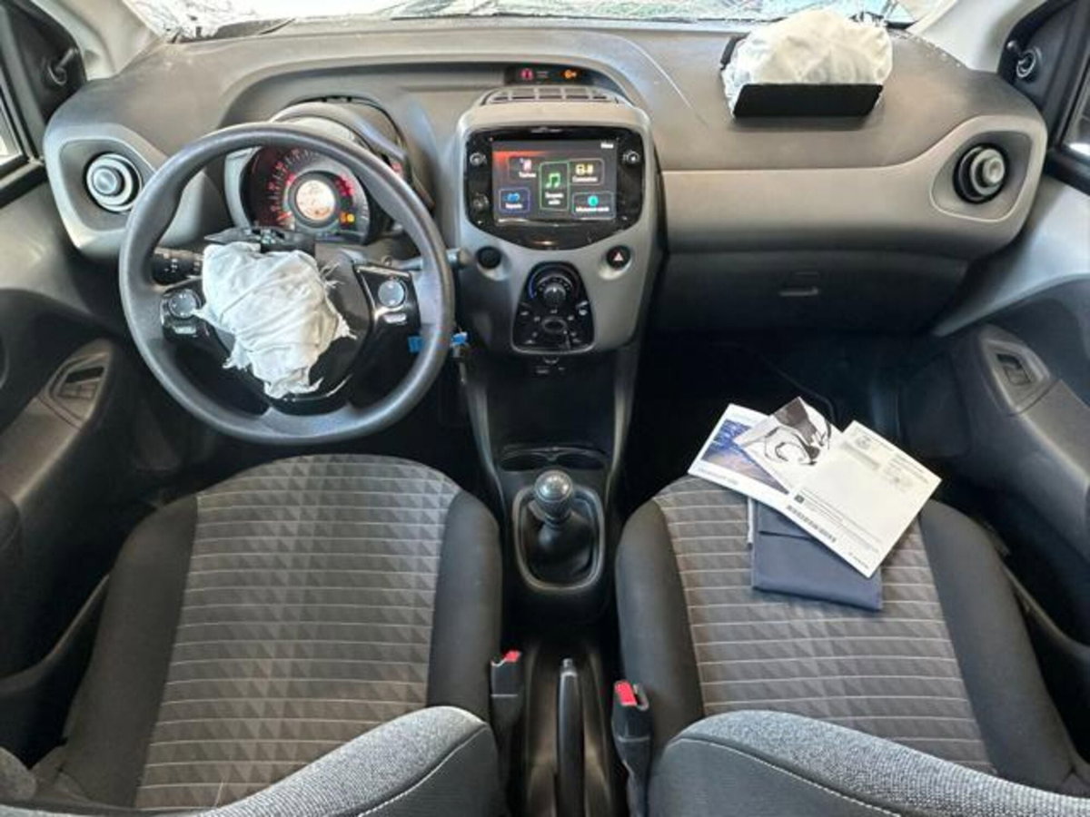 Peugeot 108 72 5 porte Active (14)