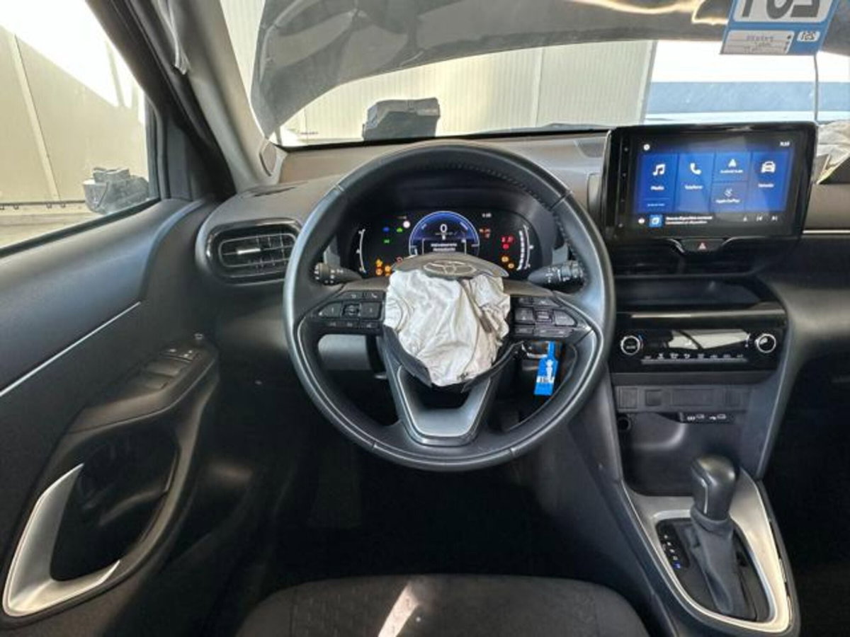 Toyota Yaris Cross 1.5 Hybrid 5p. E-CVT Active (15)