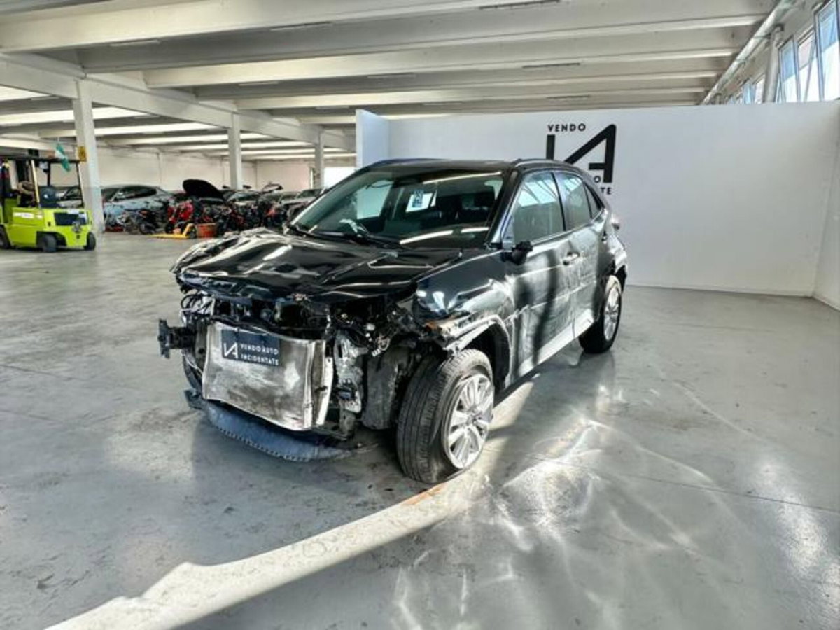 Toyota Yaris Cross 1.5 Hybrid 5p. E-CVT Active (3)