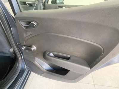 Renault Clio TCe 100 CV 5 porte Edition One (16)