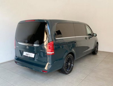 Mercedes-Benz Classe V Extralong 300 d Exclusive 4matic auto (3)