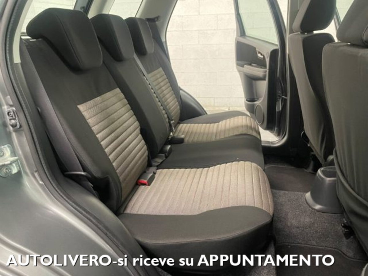 Fiat Sedici 2.0 MJT 16V DPF 4x4 Emotion (11)