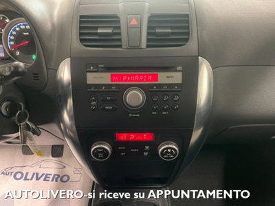 Fiat Sedici 2.0 MJT 16V DPF 4x4 Emotion (15)