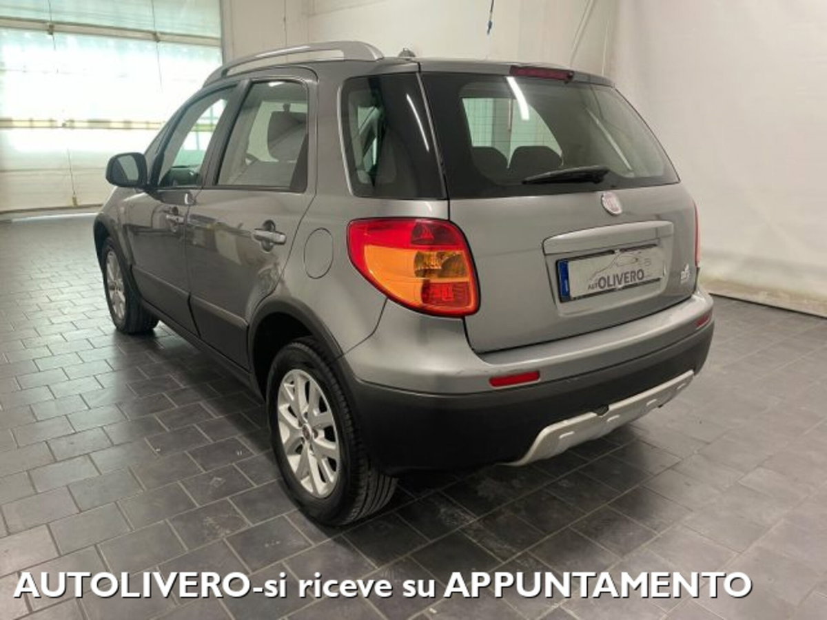 Fiat Sedici 2.0 MJT 16V DPF 4x4 Emotion (3)