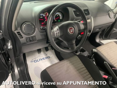Fiat Sedici 2.0 MJT 16V DPF 4x4 Emotion (6)
