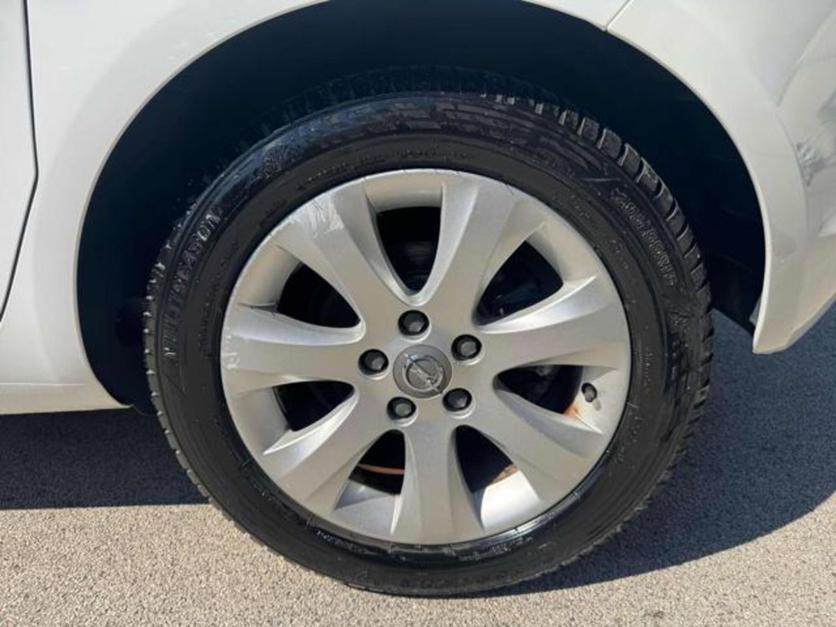 Opel Meriva 1.3 CDTI 95CV ecoFLEStart&Stop Cosmo (15)
