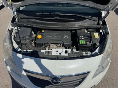 Opel Meriva 1.3 CDTI 95CV ecoFLEStart&Stop Cosmo (17)