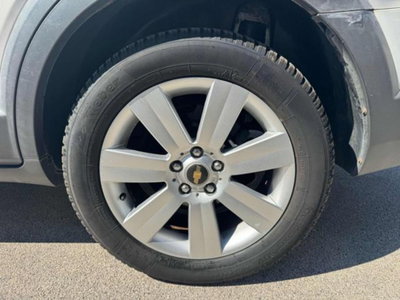 Chevrolet Captiva 2.0 VCDi LS (15)