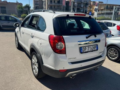 Chevrolet Captiva 2.0 VCDi LS (6)