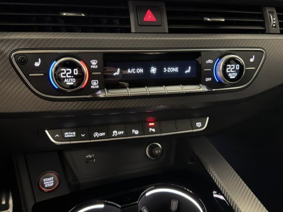 Audi RS 4 Avant 2.9 tfsi competition plus quattro 450cv tiptronic (18)