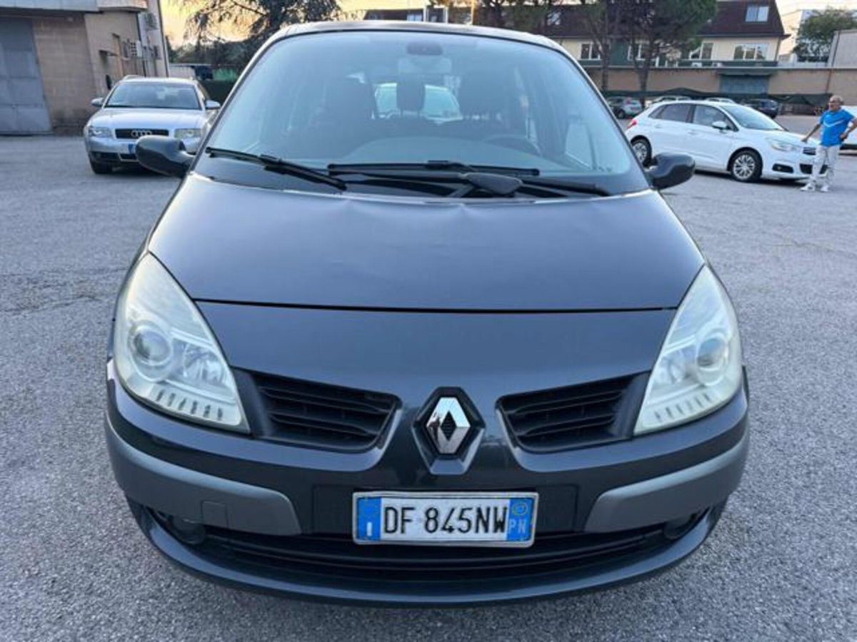 Renault Scenic E-Tech Electric 1.6 16V Serie Speciale Exception (2)