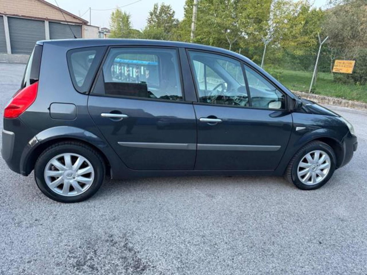 Renault Scenic E-Tech Electric 1.6 16V Serie Speciale Exception (8)