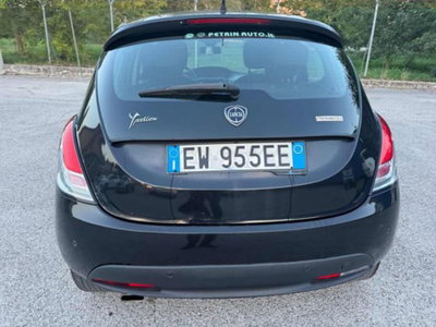 Lancia Ypsilon 1.2 69 CV 5 porte GPL Ecochic Silver (7)