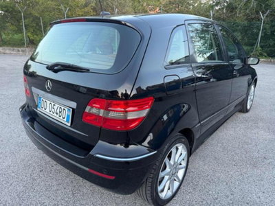Mercedes-Benz Classe B 180 CDI Sport (11)