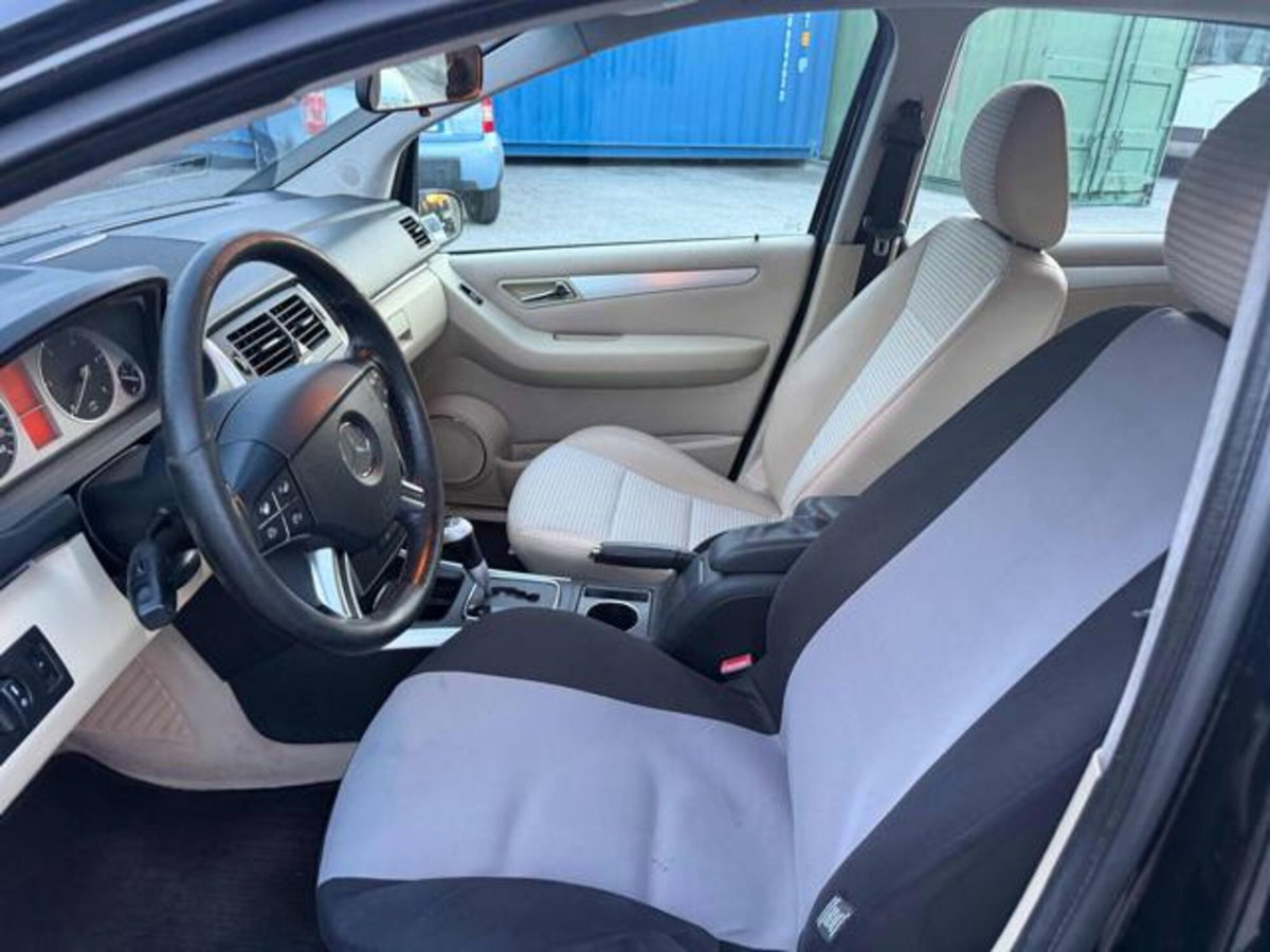 Mercedes-Benz Classe B 180 CDI Sport (8)