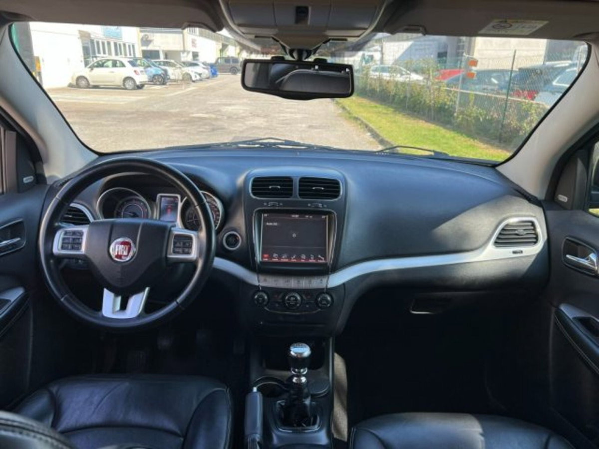 Fiat Freemont 2.0 Multijet 170 CV Lounge (9)