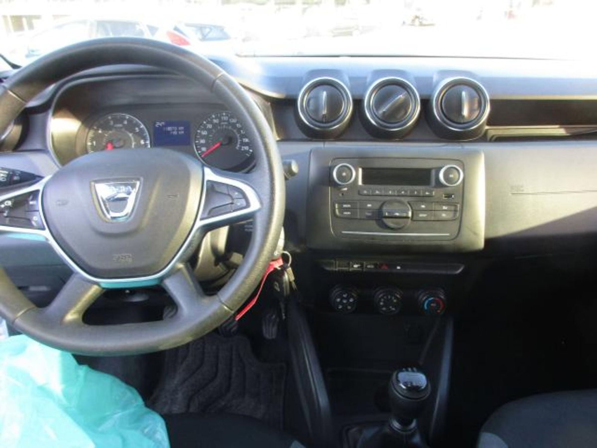 Dacia Duster 1.0 TCe 100 CV ECO-G 4x2 Essential (12)